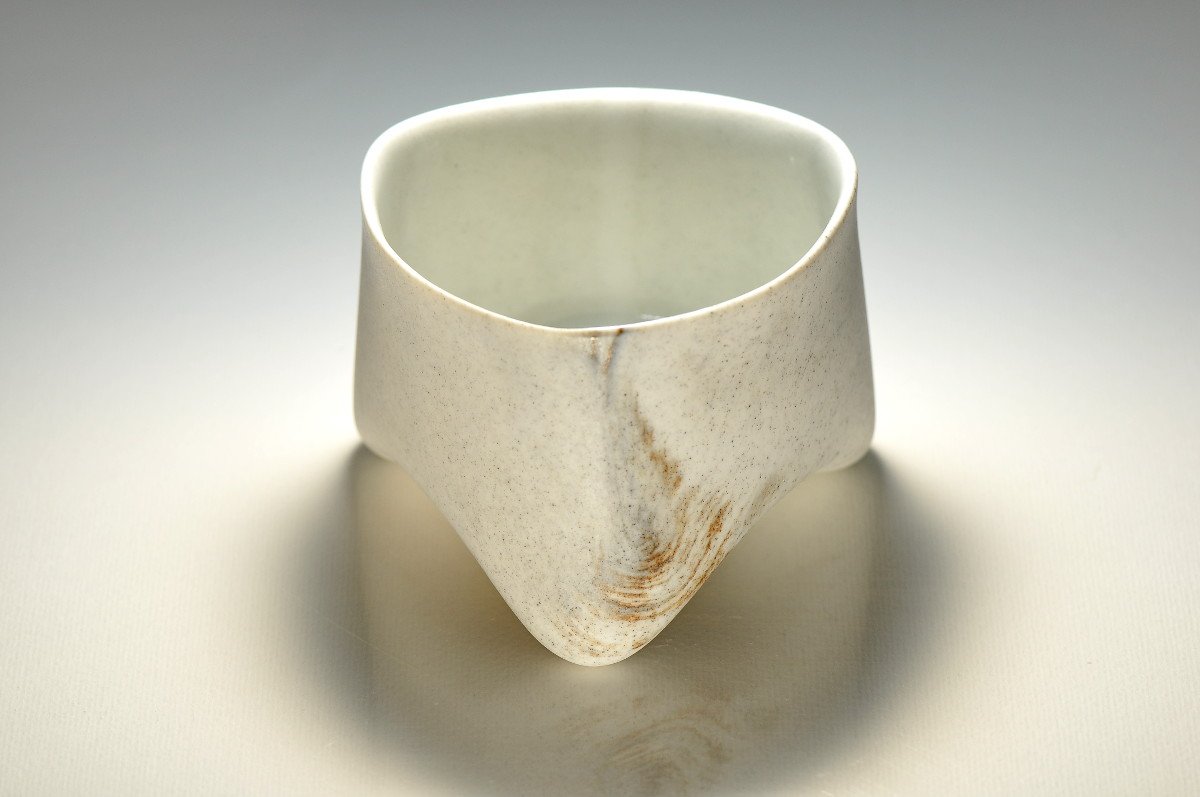 Tripod Sake Cup